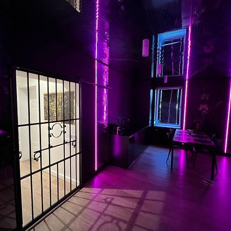 Bdsm Apartament Czestochowa Luxxx - Adults Only - Tylko Dla Doroslych Exterior photo