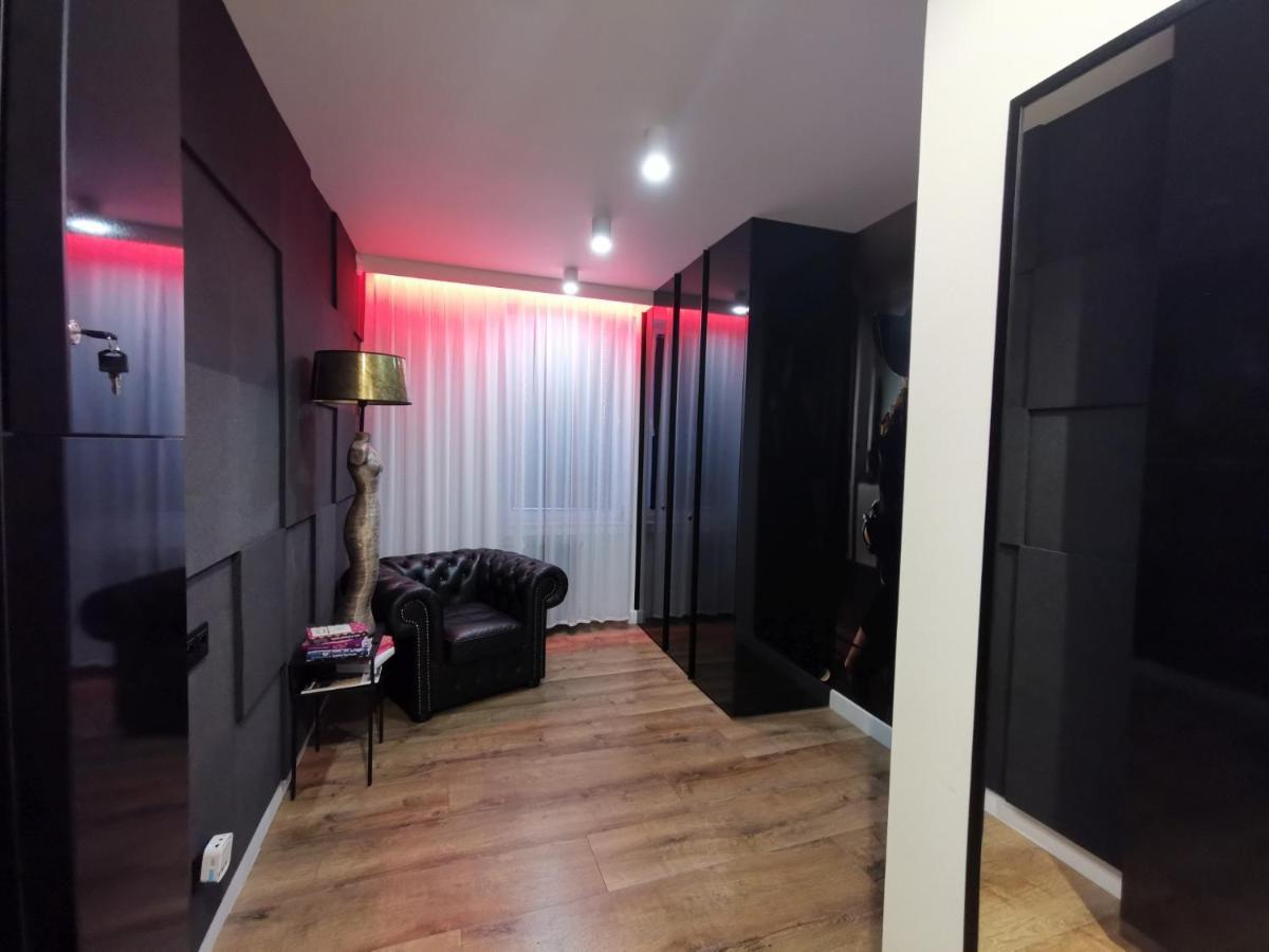Bdsm Apartament Czestochowa Luxxx - Adults Only - Tylko Dla Doroslych Exterior photo
