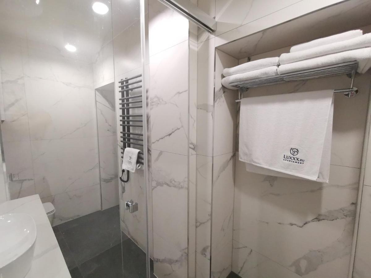 Bdsm Apartament Czestochowa Luxxx - Adults Only - Tylko Dla Doroslych Exterior photo