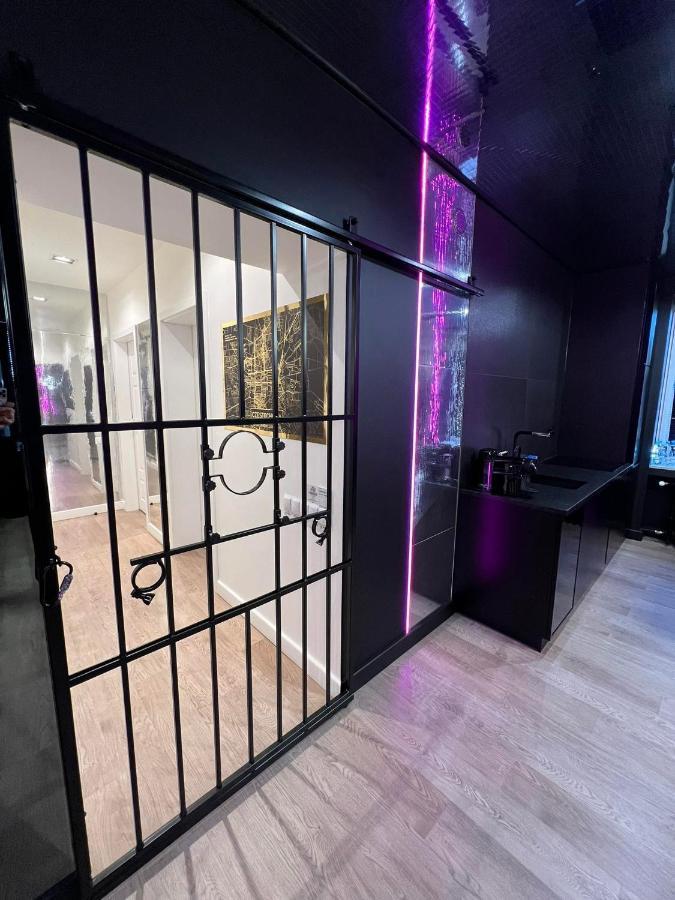 Bdsm Apartament Czestochowa Luxxx - Adults Only - Tylko Dla Doroslych Exterior photo