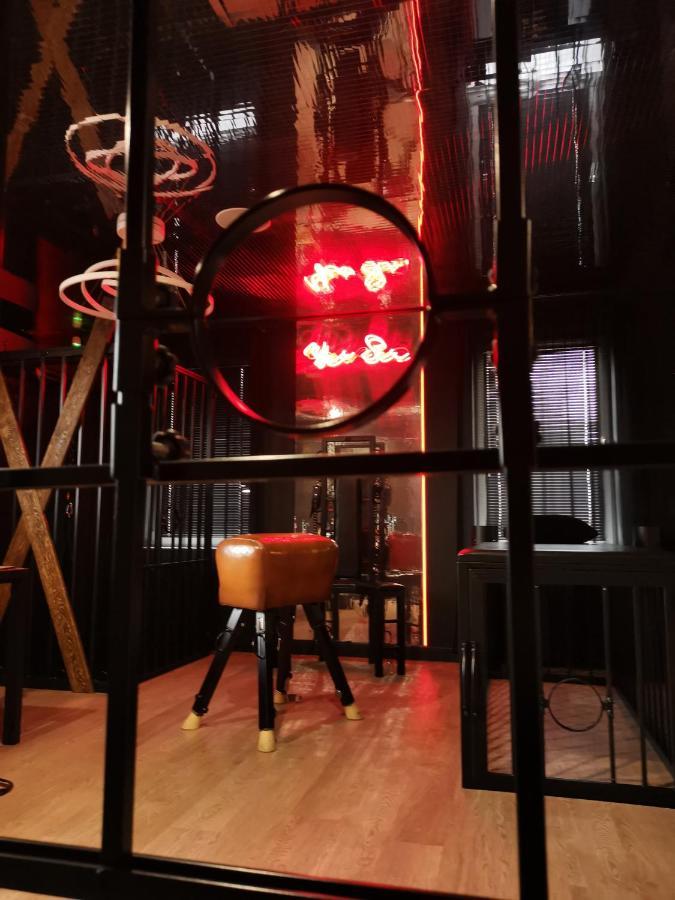 Bdsm Apartament Czestochowa Luxxx - Adults Only - Tylko Dla Doroslych Exterior photo